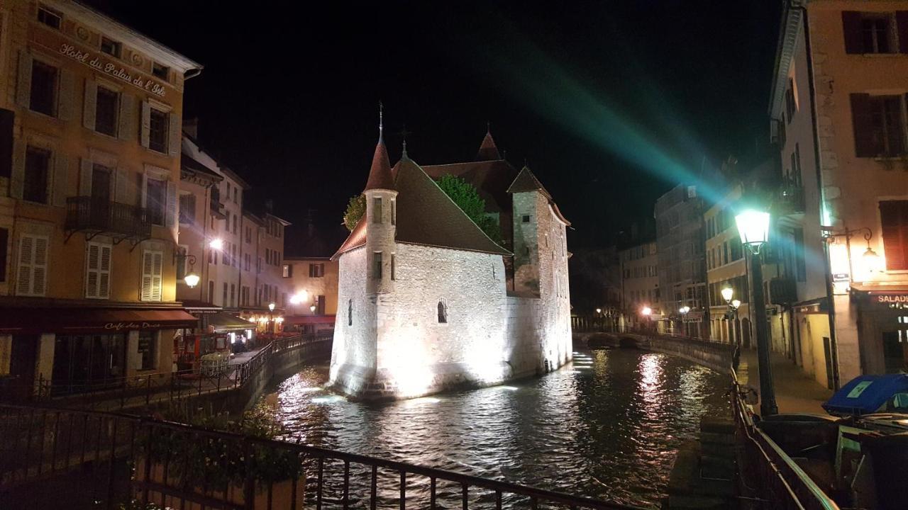 Appartement Au Calme Avec Terrasse Verdoyante Entre Annecy Et Geneve Villy-le-Pelloux Buitenkant foto