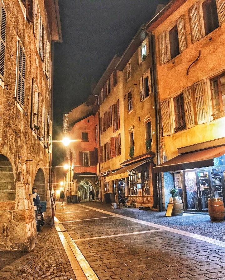 Appartement Au Calme Avec Terrasse Verdoyante Entre Annecy Et Geneve Villy-le-Pelloux Buitenkant foto